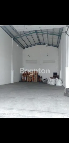image GUDANG DI PERGUDANGAN BIZPARK DAANMOGOT KM18, DAANMOGOT, JAKARTA BARAT UK 9X24 (KODE RMRG1557) (1)