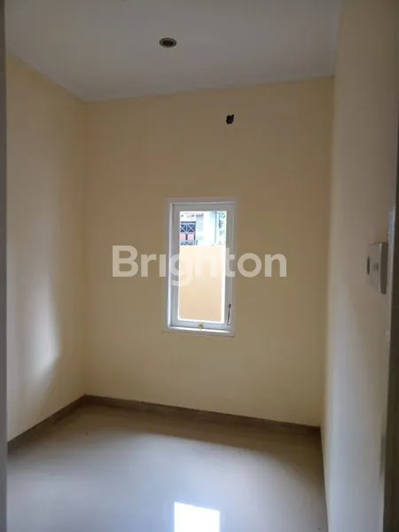 image RUMAH GEDONGAN MURAH BANGET DEKAT PINTU TOL NGEMPLAK (2)