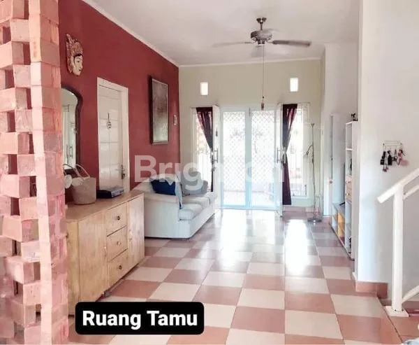 image RUMAH DI KOMPLEKS PERUMAHAN DI JIMBARAN BALI (7)