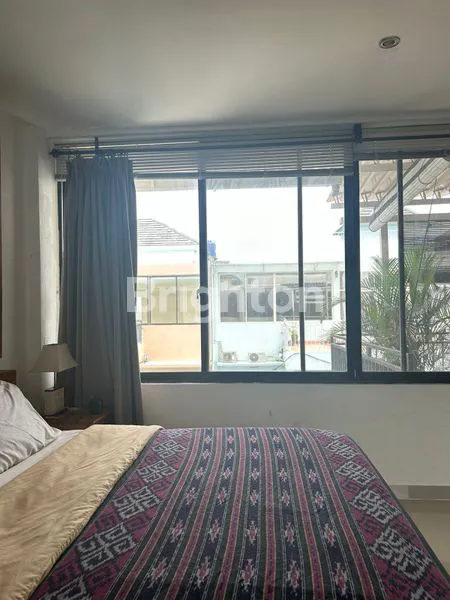 image RUMAH SEMI VILLA 3 LANTAI BERLOKASI DI JIMBARAN BALI (4)