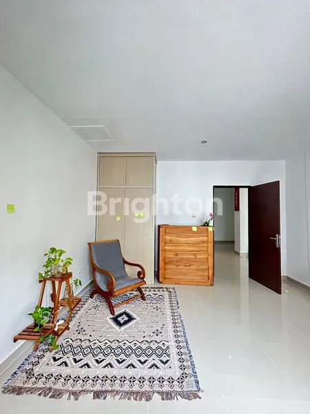 image RUMAH SEMI VILLA 3 LANTAI BERLOKASI DI JIMBARAN BALI (12)