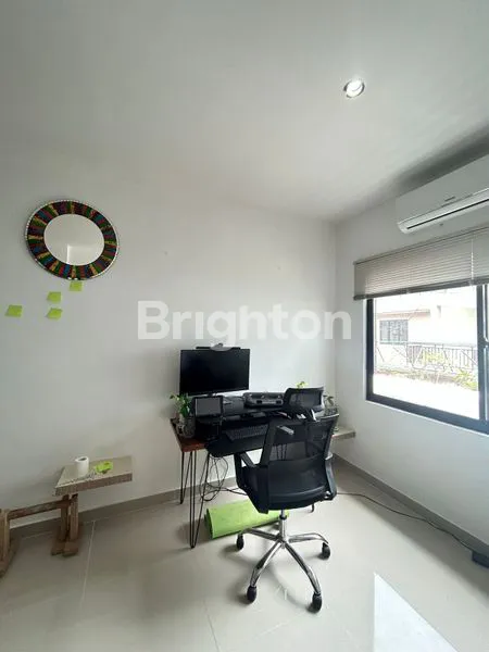 image RUMAH SEMI VILLA 3 LANTAI BERLOKASI DI JIMBARAN BALI (17)