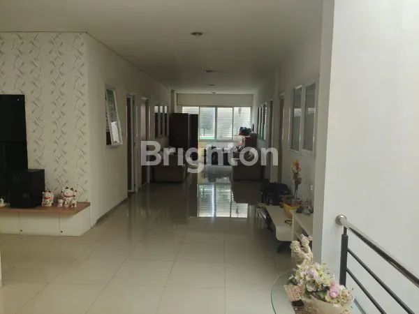 RUKO CANTIK SANGAT STRATEGIS SIAP PAKAI DI CIJERAH BANDUNG