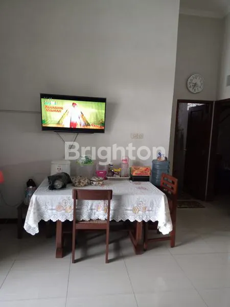 image RUMAH CANTIK DENGAN VIEW BUKIT LOKASI UNGARAN TIMUR - UNGARAN (6)