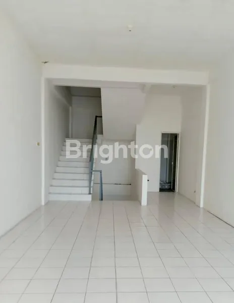 image RUKO 2 JEJER 3 LANTAI SIAP PAKAI LIDAH KULON MENGANTI COCOK UNTUK USAHA (3)