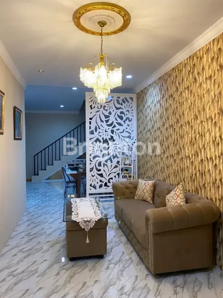 image PANDUGO RUMAH 2 LT MINIMALIS SIAP HUNI 1M'AN DEKT MERR (5)