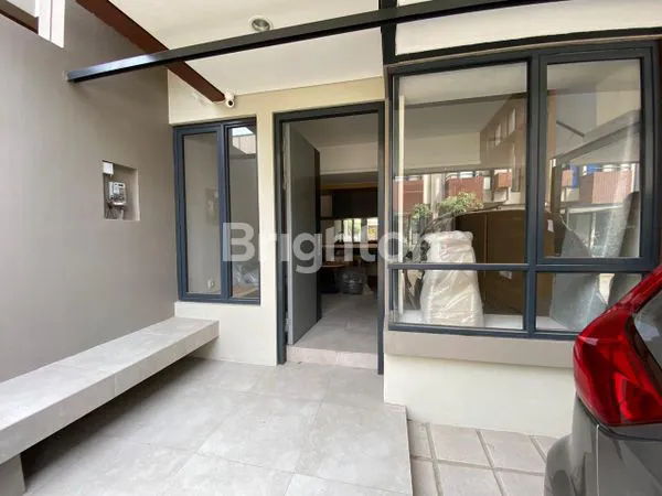 image RUMAH BARU TABEBUYA BSD CITY TANGERANG BANTEN (2)