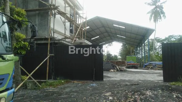 image GUDANG TERBUKA STRATEGIS POROS JALAN JLS PASIRIAN LUMAJANG (1)