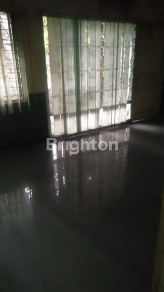 image RUMAH COCOK BUAT USAHA (2)