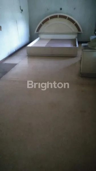 image RUMAH COCOK BUAT USAHA (3)