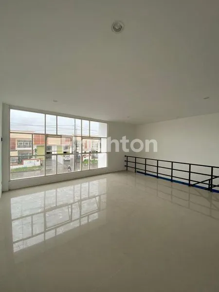 image GUDANG SIRIE (8)