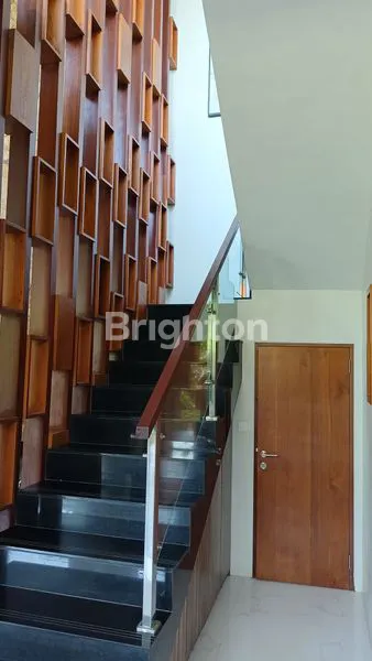image VILLA MEWAH 2 LANTAI DI DEKAT KAMPUS UNUD JIMBARAN  (6)