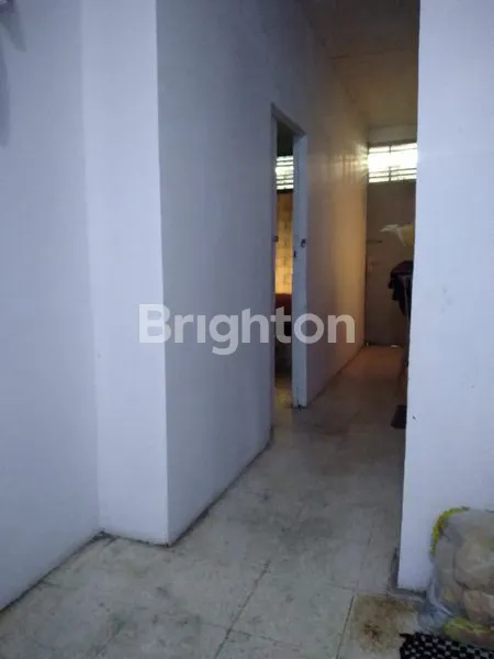 image RUMAH 2 LANTAI STRATEGIS DI JL. ANUANG, COCOK UNTUK USAHA (4)