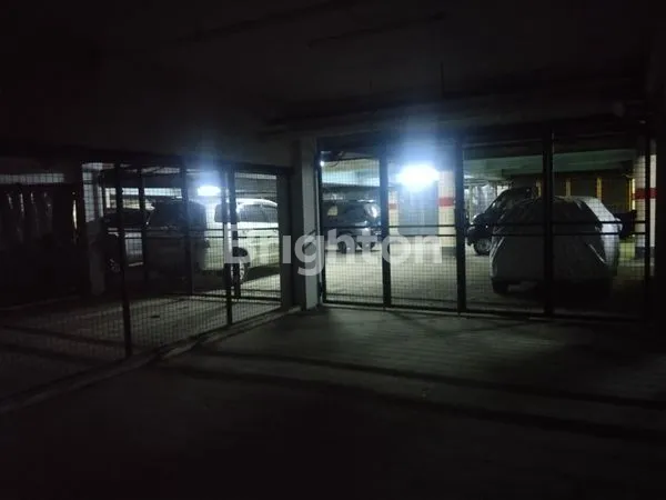 image RUKO TANJUNG DUREN RAYA, 4 LANTAI TERMASUK BASEMENT, PARKIR LUAS (6)