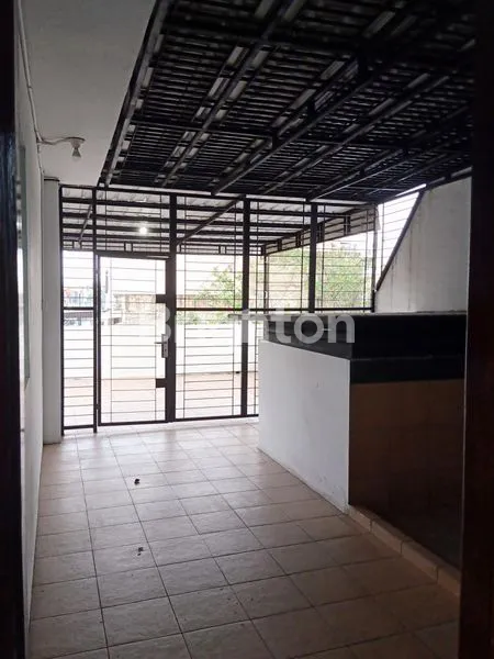 image RUMAH VILLA HOOK (6)