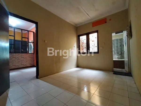 image RUMAH SIAP HUNI PURI INDAH DEKAT EXIT TOL (4)