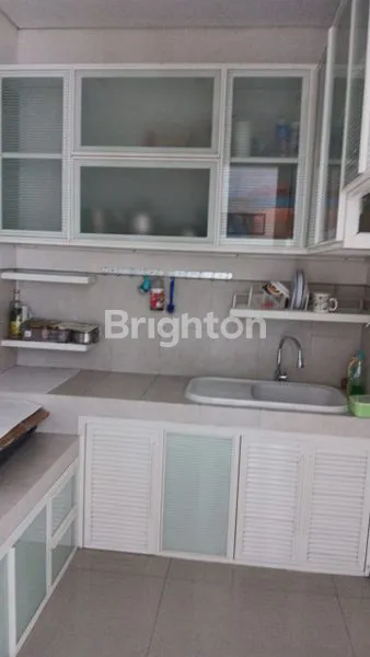 image DISEWAKAN RUMAH SIAP HUNI 2 LANTAI FURNISH CITRALAND CLUSTER GRENHIIL (2)