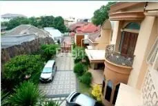 image RUMAH MEWAH MURAH ADA KOLAM RENANG DI KAWASAN CANDI SEMARANG SELATAN (5)