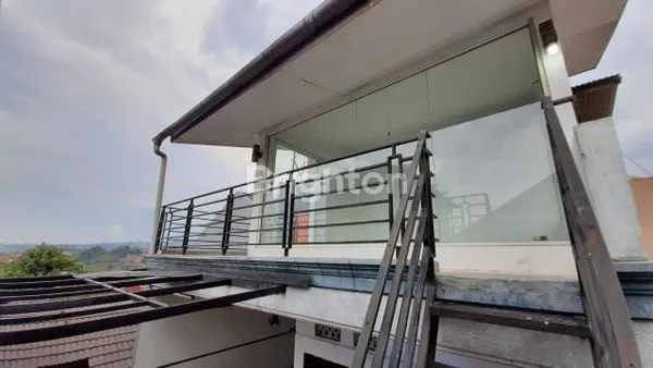 image RUMAH BAGUS SIAP HUNI JATI HANDAP CICAHEUM, TINGGAL BAWA KOPER (5)