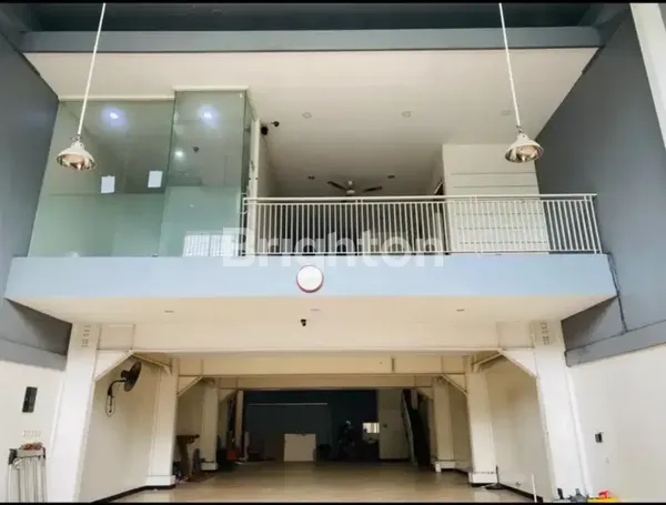 image SIAP PAKAI STRATEGIS NOL RAYA JALAN RUKO 2 LT DEKAT KOMERSIAL NGAGEL  (1)