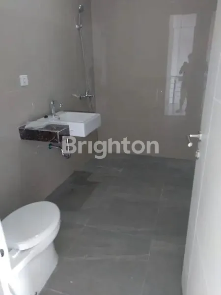 image RUMAH GREENLAND RESIDENCE CLUSTER ARMAYA MENGANTI  (4)