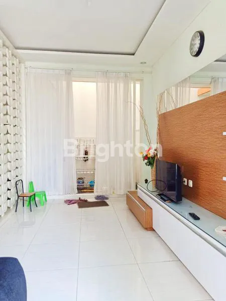 image RUMAH BAGUS MODERN + FURNISH POSISI HOOK DI PERMATA JINGGA KOTA MALANG (8)