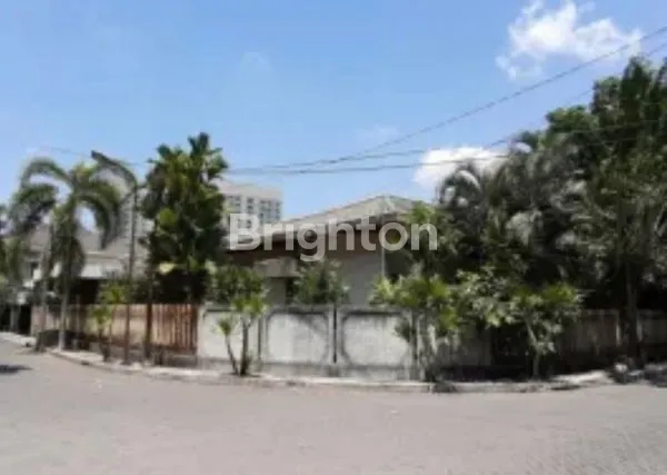 image RUMAH HITUNG TANAH DALAM KOMPLEK SANGAT COCOK UNTUK INVEST DI DUKUH KUPANG SURABAYA (2)