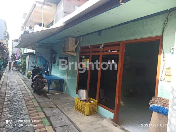 image RUMAH DI BULAK RUKEM TIMUR II, DAERAH PADAT PENDUDUK (1)