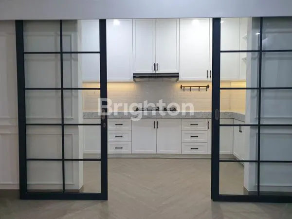 image RUMAH LAVON 2 SWANCITY, CLUSTER MARGONITE, PASAR KEMIS, CIKUPA, TANGERANG, FULL FURNISHED (7)