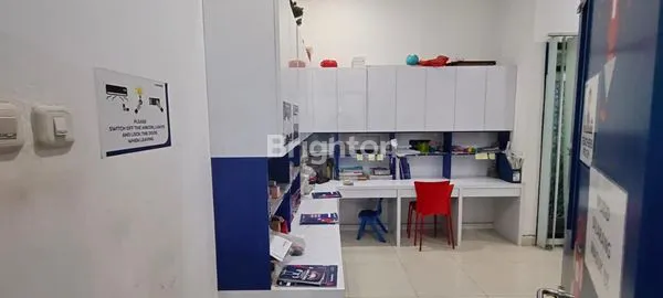 image RUMAH EX SEKOLAH TERAWAT DI TENGAH KOTA BANDUNG (3)