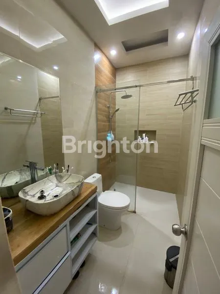 image RUMAH 2 LANTAI VILLA BUKIT INDAH ( 2 RMH JADI 1 RMH) FULL RENOVASI  BATAM CENTRE (3)