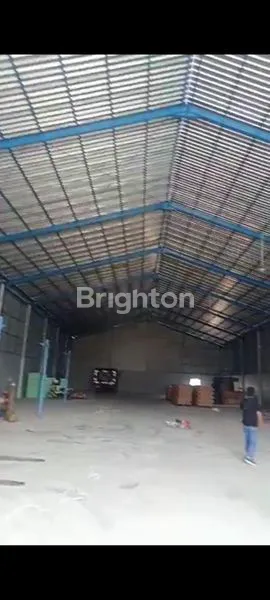 image GUDANG BARU NOL JALAN PROVINSI GRESIK (1)