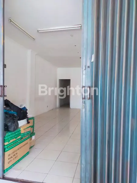 image RUKO 3 LANTAI DI SURABAYA BARAT (4)