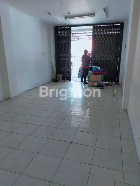 image RUKO 3 LANTAI DI SURABAYA BARAT (5)