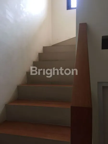 image RUMAH SEVILLA BSD  (8)