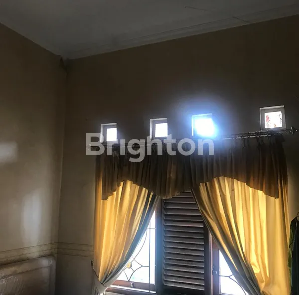 image RUMAH 2 LANTAI DEKAT BALE AGUNG (4)