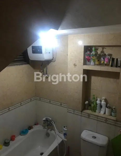 image RUMAH 2 LANTAI DEKAT BALE AGUNG (5)