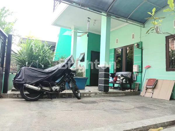 image RUMAH BESAR 2 LANTAI DI BAJANG RATU, BLIMBING MALANG (5)