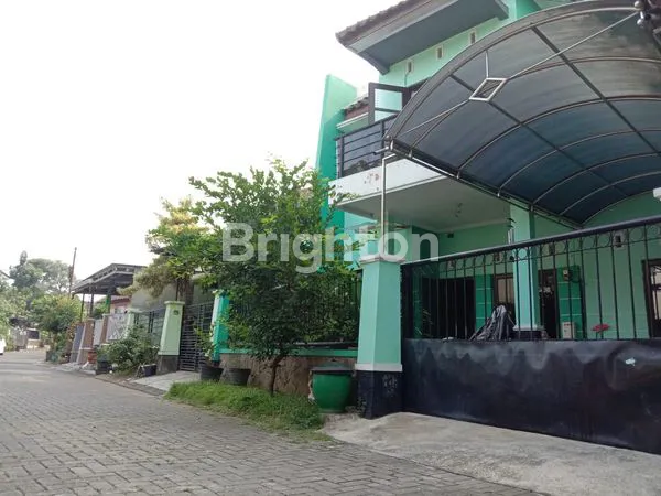 image RUMAH BESAR 2 LANTAI DI BAJANG RATU, BLIMBING MALANG (6)