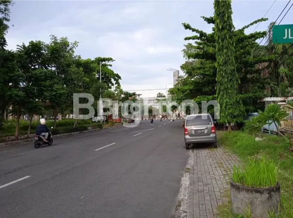 image JUAL RUMAH PUSAT KOTA SURABAYA JL. BODRI SAMPING GELORA PANCASILA (2)