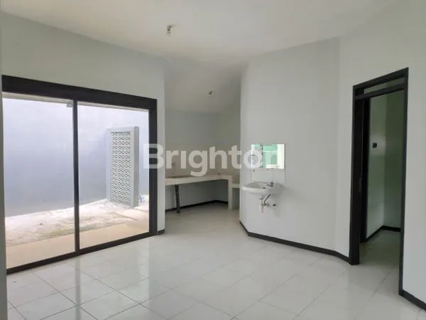 image RUMAH ASRI DI DIENG KULDESAK. PARKIR LUAS (3)