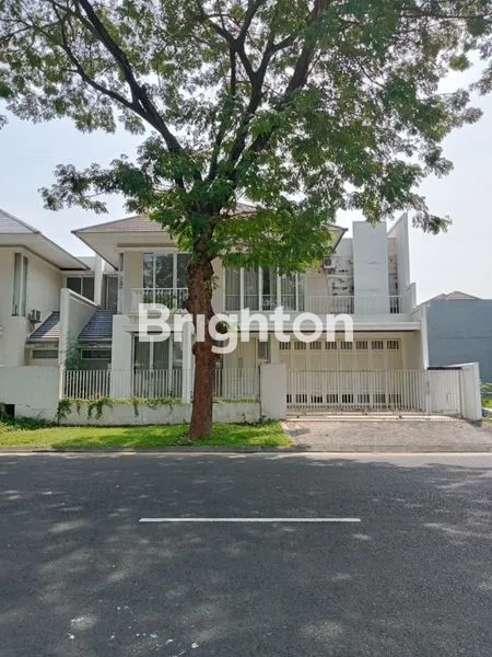 image RUMAH MEWAH DI BOULEVARD ROYAL RESIDENCE  (2)