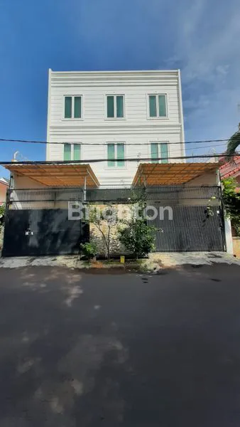 RUMAH PREMIUM TAMAN ARIES UTAMA, JAKARTA BARAT SIAP HUNI