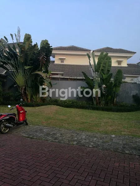 image RUMAH 2 LT SIAP HUNI DI CLUSTER GADING SERPONG TANGERANG (5)