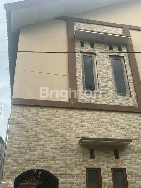 image RUMAH 2 LANTAI SOLO KOTA DIJUAL CEPAT (2)