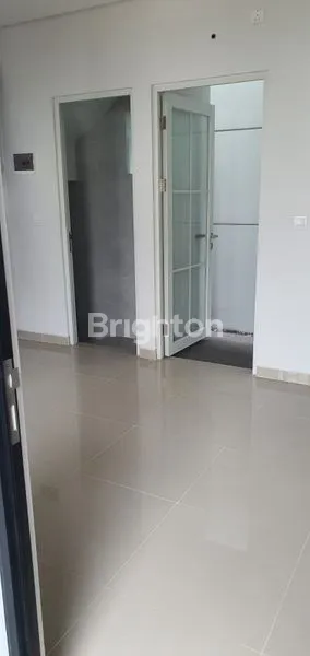 RUMAH MEWAH 2 LANTAI DI MANSION NINE SURABAYA BARAT