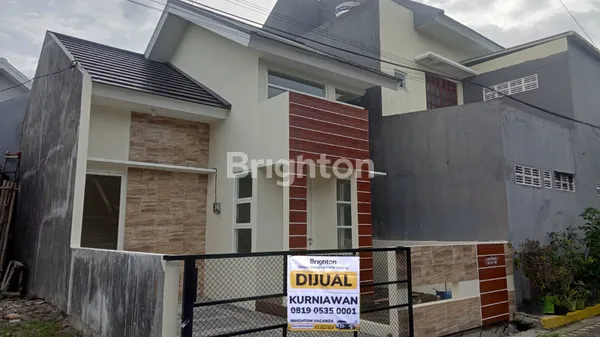 image RUMAH BANGUNAN BARU, BUKAN RENOVASI DI SAWOJAJAR II (1)