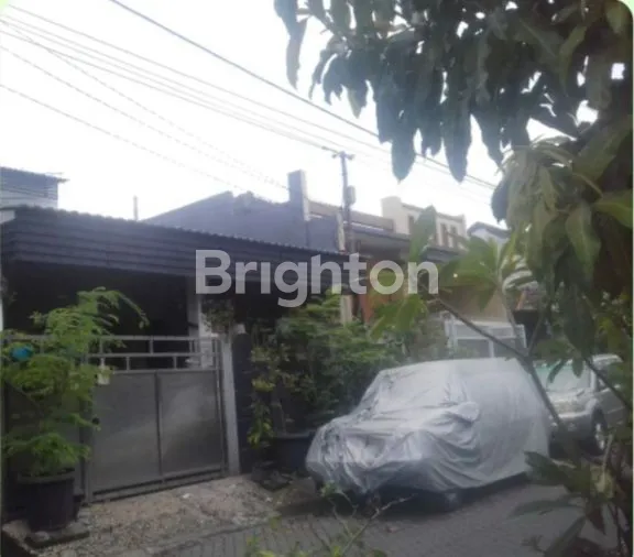 image BUTUH CEPAT LAKU PURI INDAH 2 LANTAI DEKAT EXIT TOL SIDOARJO (1)