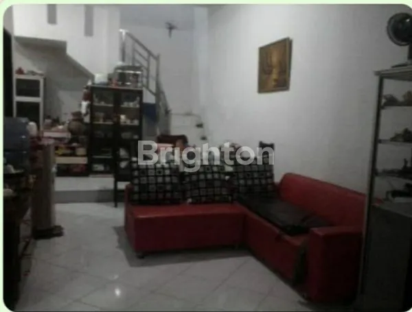 image BUTUH CEPAT LAKU PURI INDAH 2 LANTAI DEKAT EXIT TOL SIDOARJO (2)