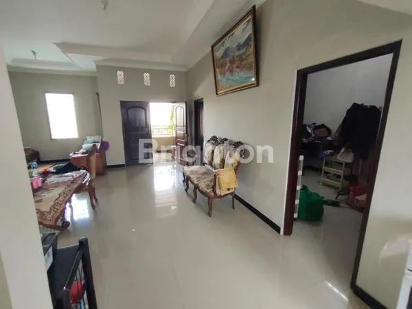 image RUMAH BESAR 2 LANTAI DI MAKAMHAJI SUKOHARJO (3)
